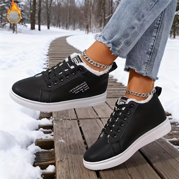 Jynessae | Orthopedic Sneakers