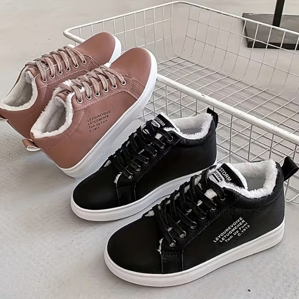 Jynessae | Orthopedic Sneakers