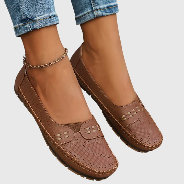 Brown / 11 US | 42 EU