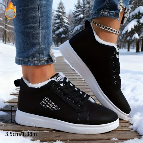 Jynessae | Orthopedic Sneakers