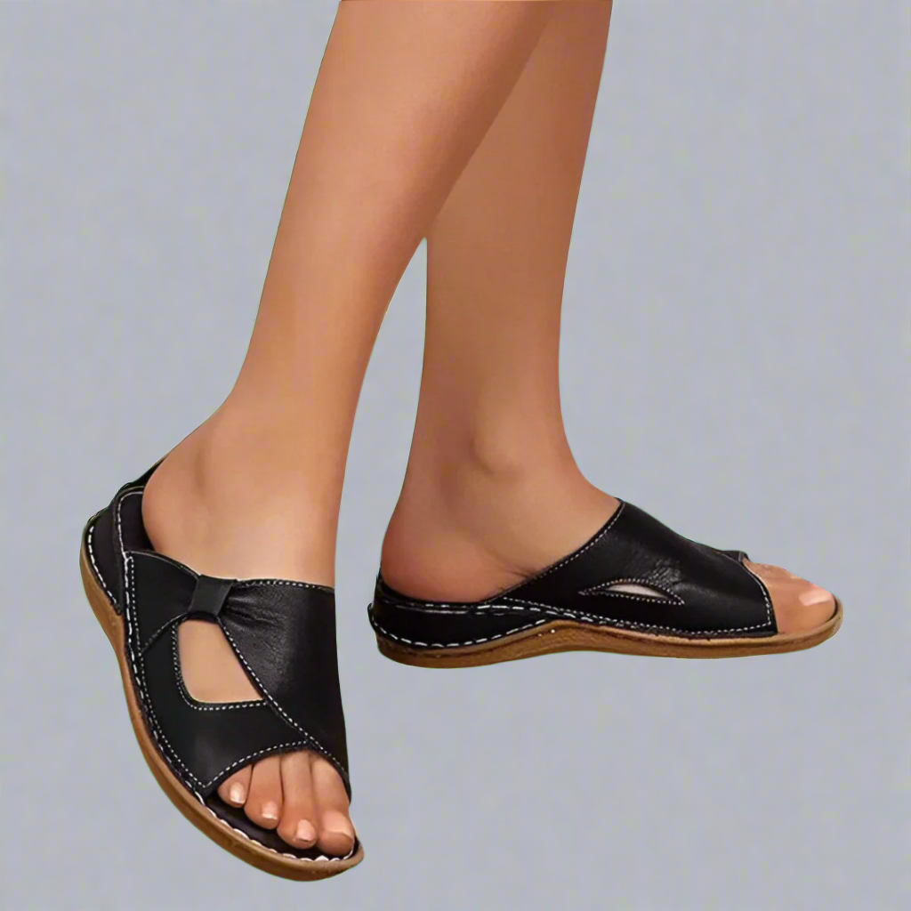 Black / 8