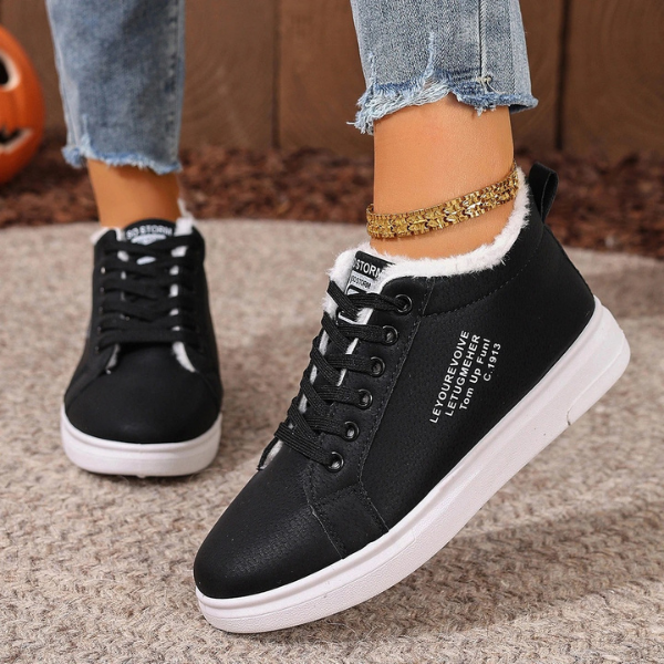 Jynessae | Orthopedic Sneakers