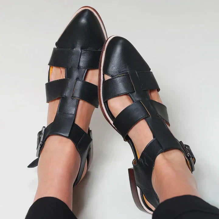 Black / 8
