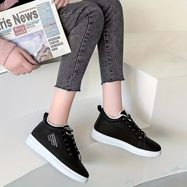 Jynessae | Orthopedic Sneakers