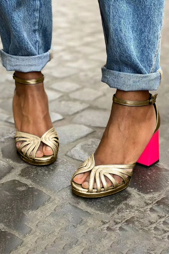 Vynarae | Classic Heels