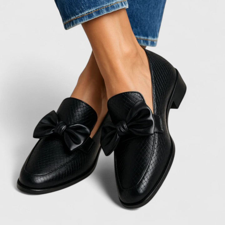 Black / 10 US | 41 EU
