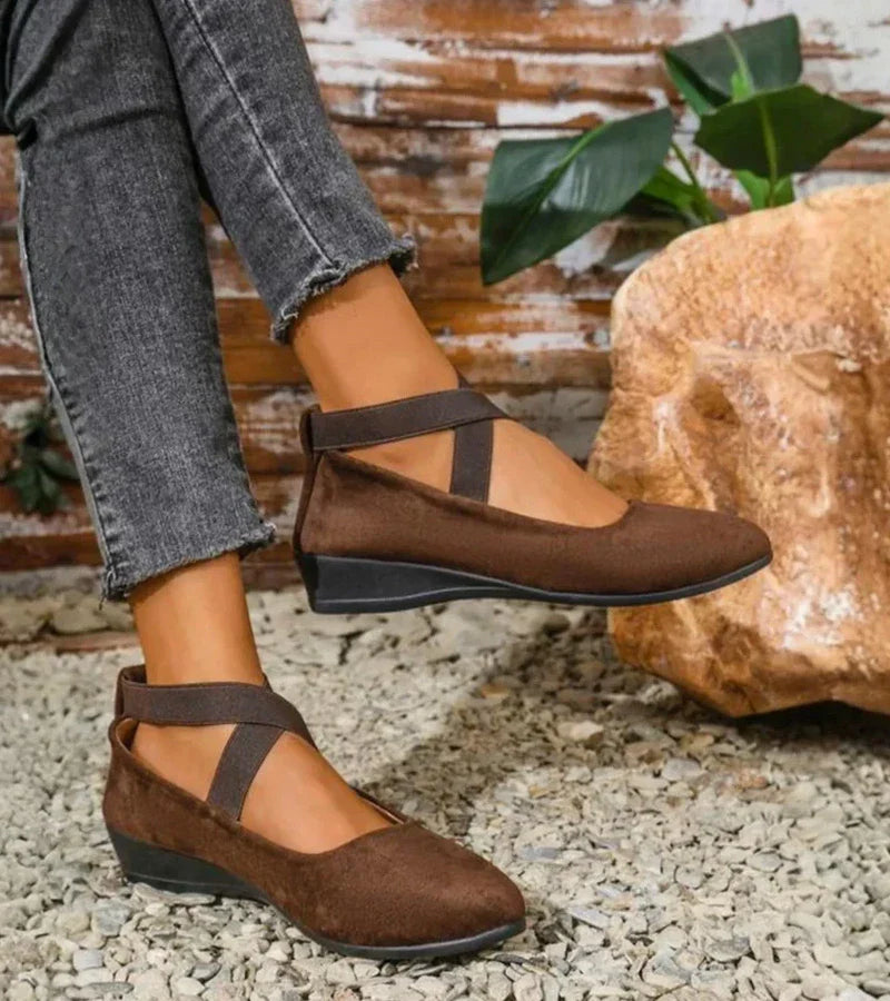 Brown / 11 US | 42 EU