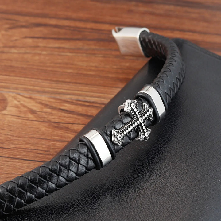 Leren handgeweven armband, echte herenarmband met kruis, vintage roestvrijstalen koord L19134