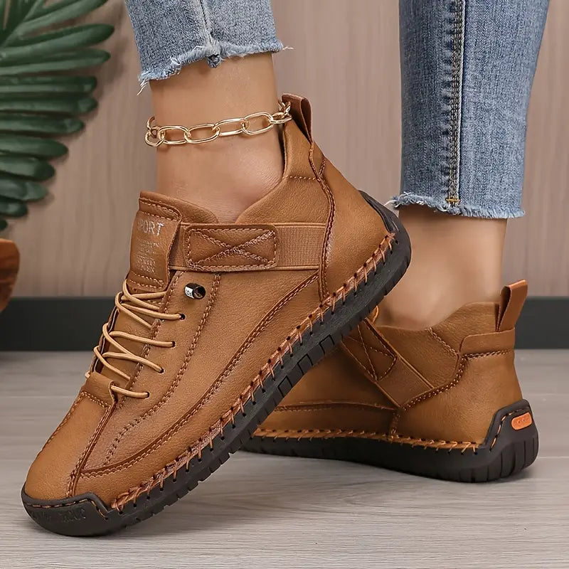 Brown / 11 US | 42 EU