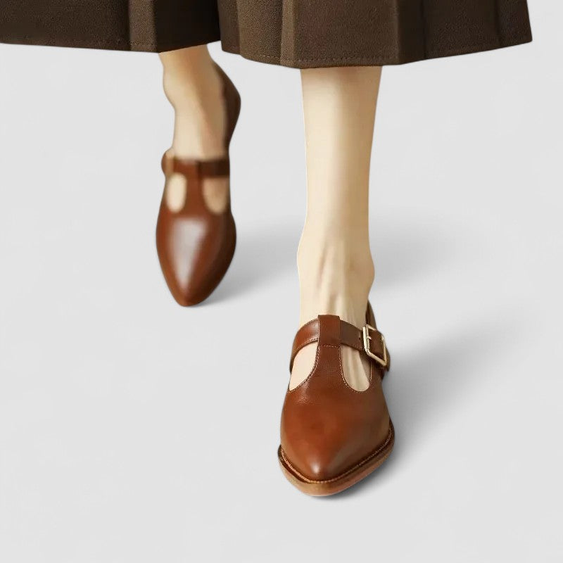 Brown / 9 US | 40 EU
