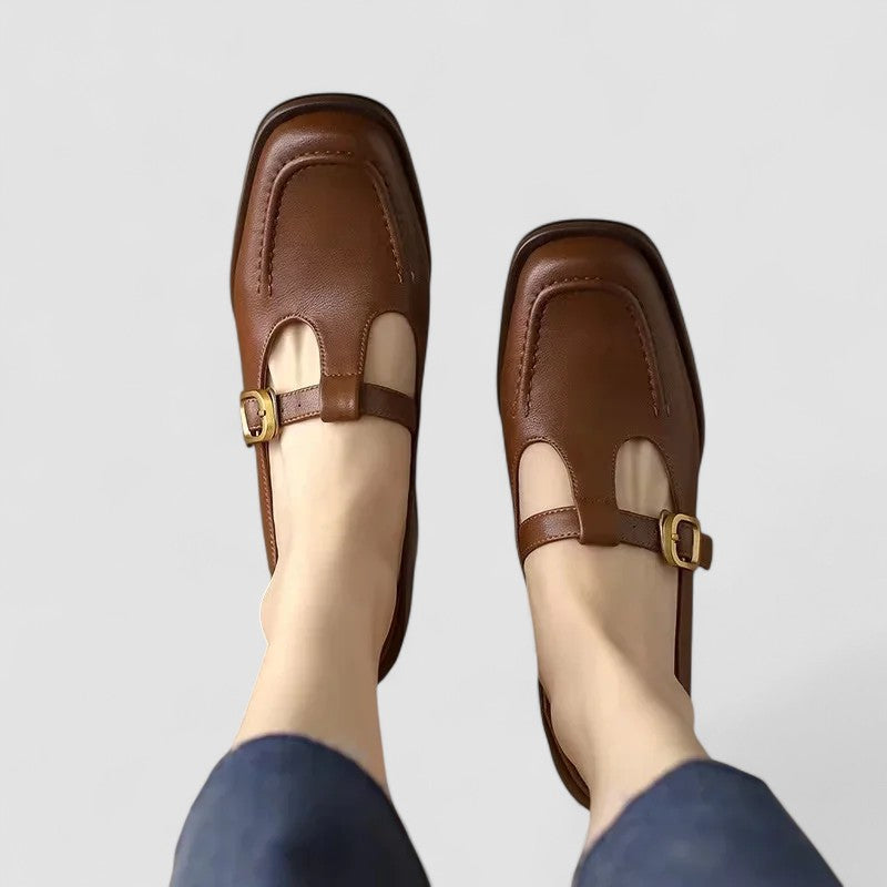 Brown / 12 US | 43 EU