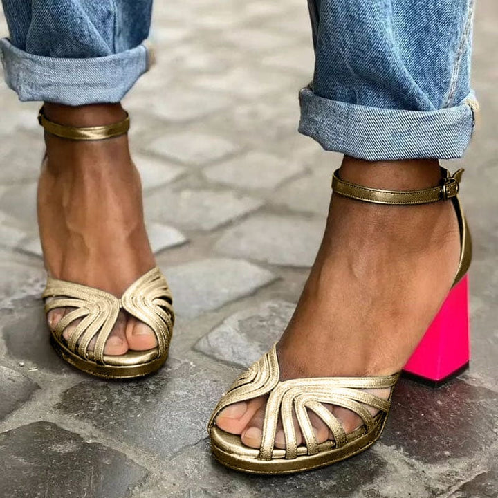 Vynarae | Classic Heels