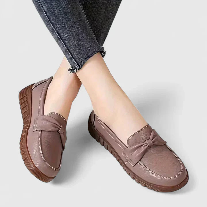 Brown / 12 US | 43 EU